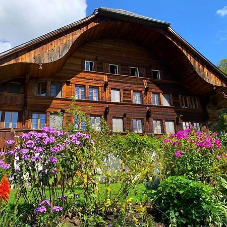Swiss Mountain-Valley View Lodge Erlenbach im Simmental Luaran gambar