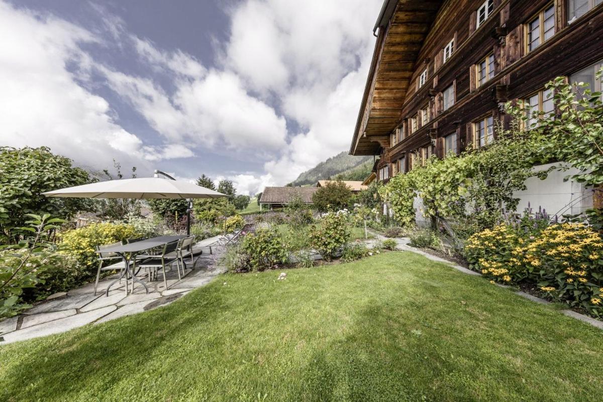 Swiss Mountain-Valley View Lodge Erlenbach im Simmental Luaran gambar