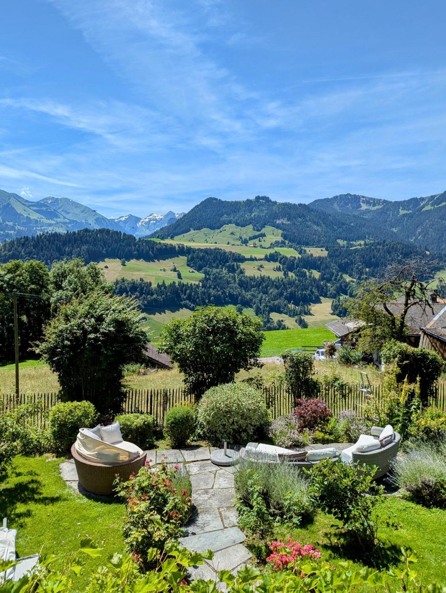Swiss Mountain-Valley View Lodge Erlenbach im Simmental Luaran gambar